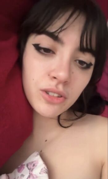 Full leaked Vaneeeer private onlyfans photo