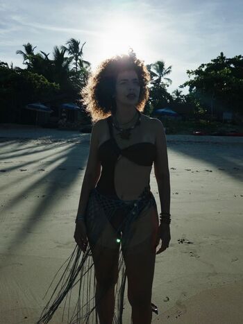 Vanessa Da Mata