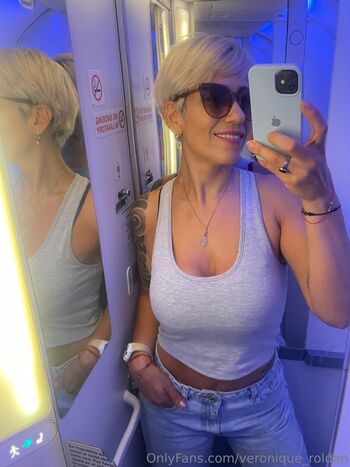 Full leaked Veronique private onlyfans photo