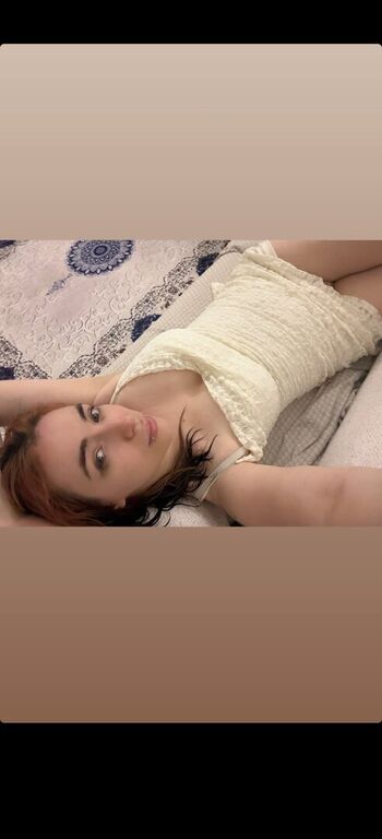 Full leaked Vibezgizem private onlyfans photo
