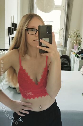 Full leaked Vivi an private onlyfans photo