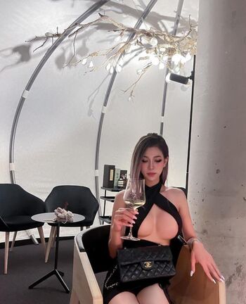 Full leaked Esskayuwu/ private onlyfans photo