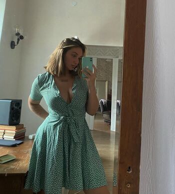 Full leaked Luluroo private onlyfans photo