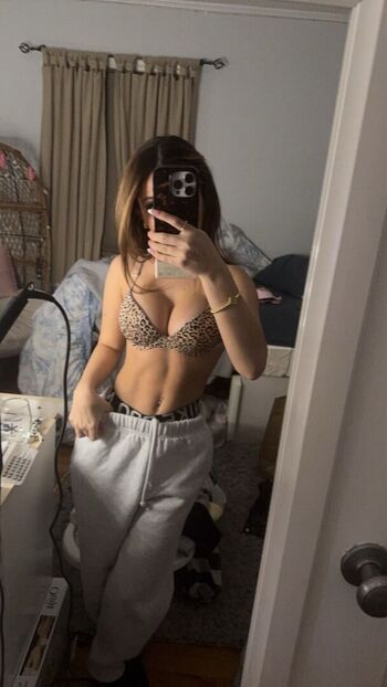 Full leaked Courtneyysmoke/ private onlyfans photo