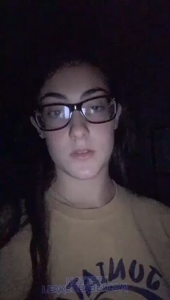 Full leaked Rizuna/ private onlyfans photo