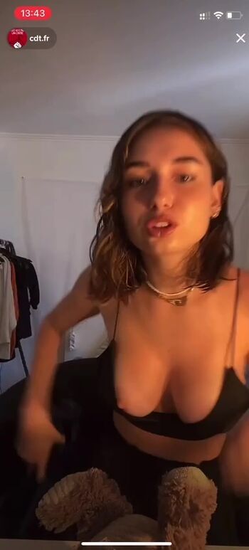 Full leaked Meridianaua private onlyfans photo