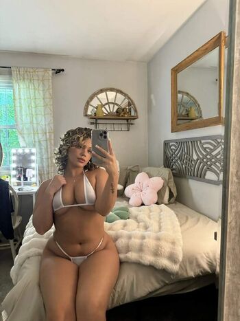 Full leaked Janeal velez/ private onlyfans photo