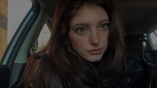 Willow Shields