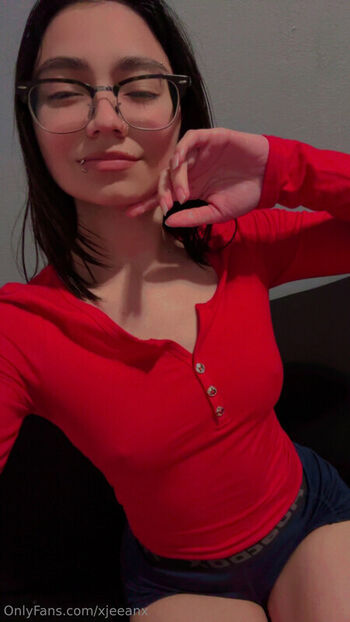 Full leaked Xjeeanx private onlyfans photo
