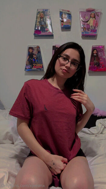 Full leaked Xjeeanx private onlyfans photo