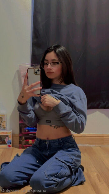 Full leaked Xjeeanx private onlyfans photo
