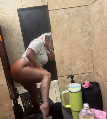 Full leaked Xoitalgrl private onlyfans photo