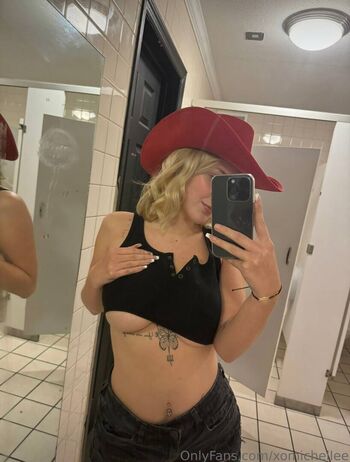 Full leaked Xoxocmichelle page private onlyfans photo