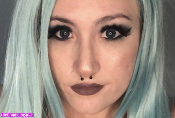 CheshireKatx / lilgothraven / u13085533 / xxcheshire_kat Foto OnlyFans Nuda #37