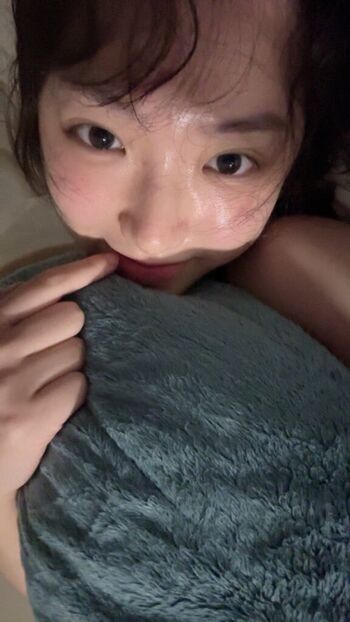 Full leaked Ya page private onlyfans photo