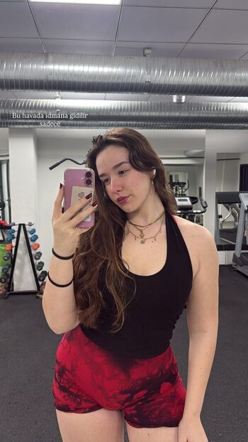 Full leaked Yagmur simsek private onlyfans photo