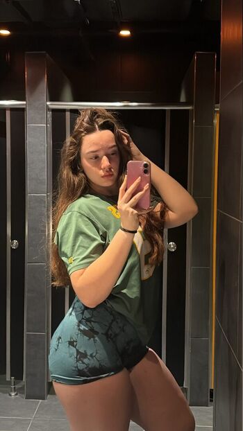 Full leaked Yagmur simsek private onlyfans photo