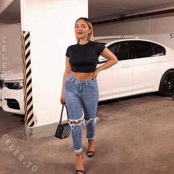 Full leaked Yal dah private onlyfans photo