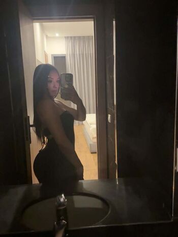 Full leaked Yaminam private onlyfans photo