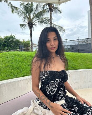 Full leaked Yeti kurnia private onlyfans photo