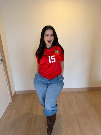 Full leaked Yiyi private onlyfans photo