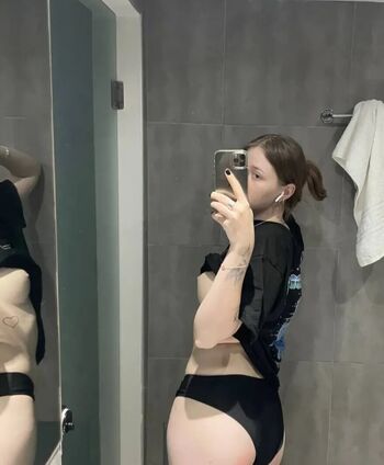 Full leaked Ynayrp private onlyfans photo