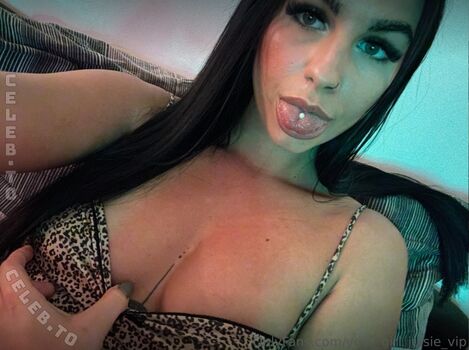 yourgirljulsi