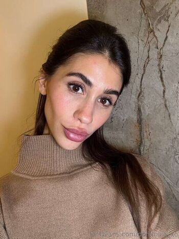 Full leaked Yoursweetchickk private onlyfans photo