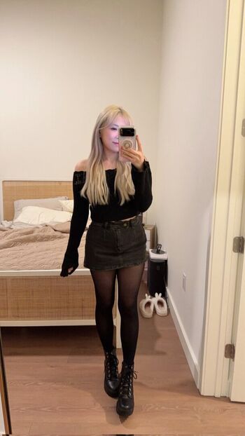 Full leaked Yvonnie private onlyfans photo