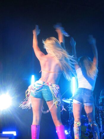 Full leaked Zara larsson  page private onlyfans photo