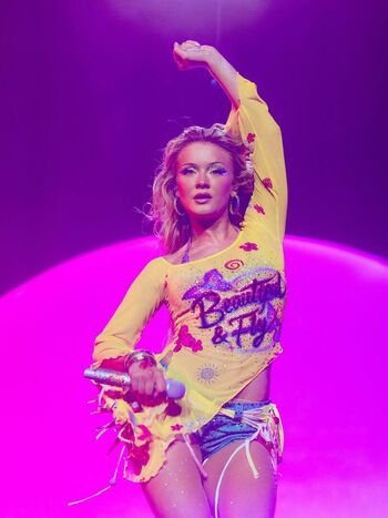 Full leaked Zara larsson private onlyfans photo