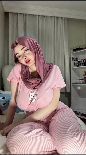 Full leaked Zelal private onlyfans photo