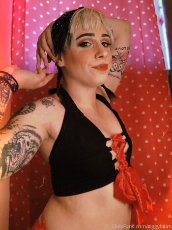 Full leaked Ziggy haim private onlyfans photo