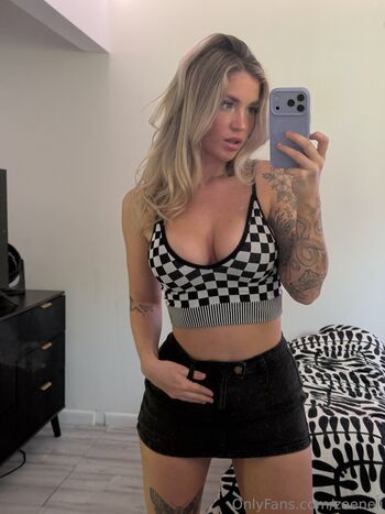 Full leaked Zoeneli  page private onlyfans photo