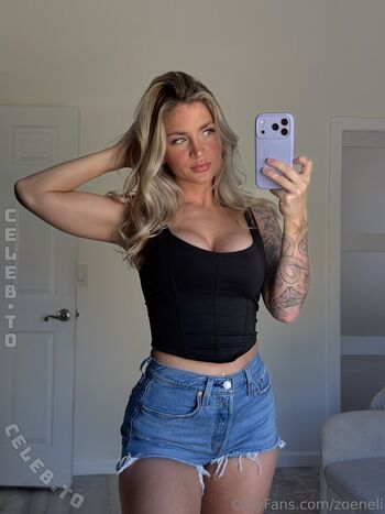 Full leaked Zoeneli private onlyfans photo