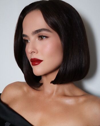 Full leaked Zoey deutch page private onlyfans photo