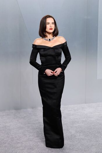 Full leaked Zoey deutch private onlyfans photo