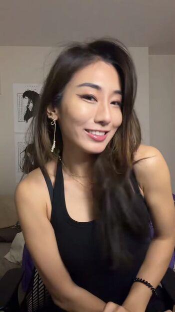 Full leaked Roxy rose/ private onlyfans photo