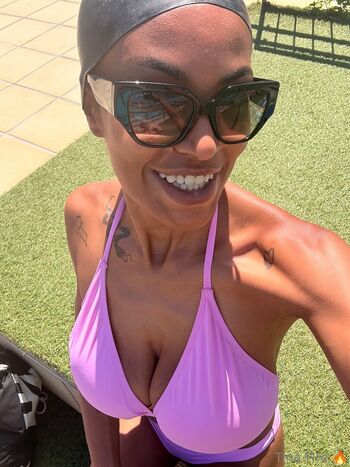 Full leaked Zurihill private onlyfans photo
